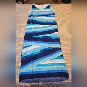 Avenue Stripped Maxi Dress Size 18/20